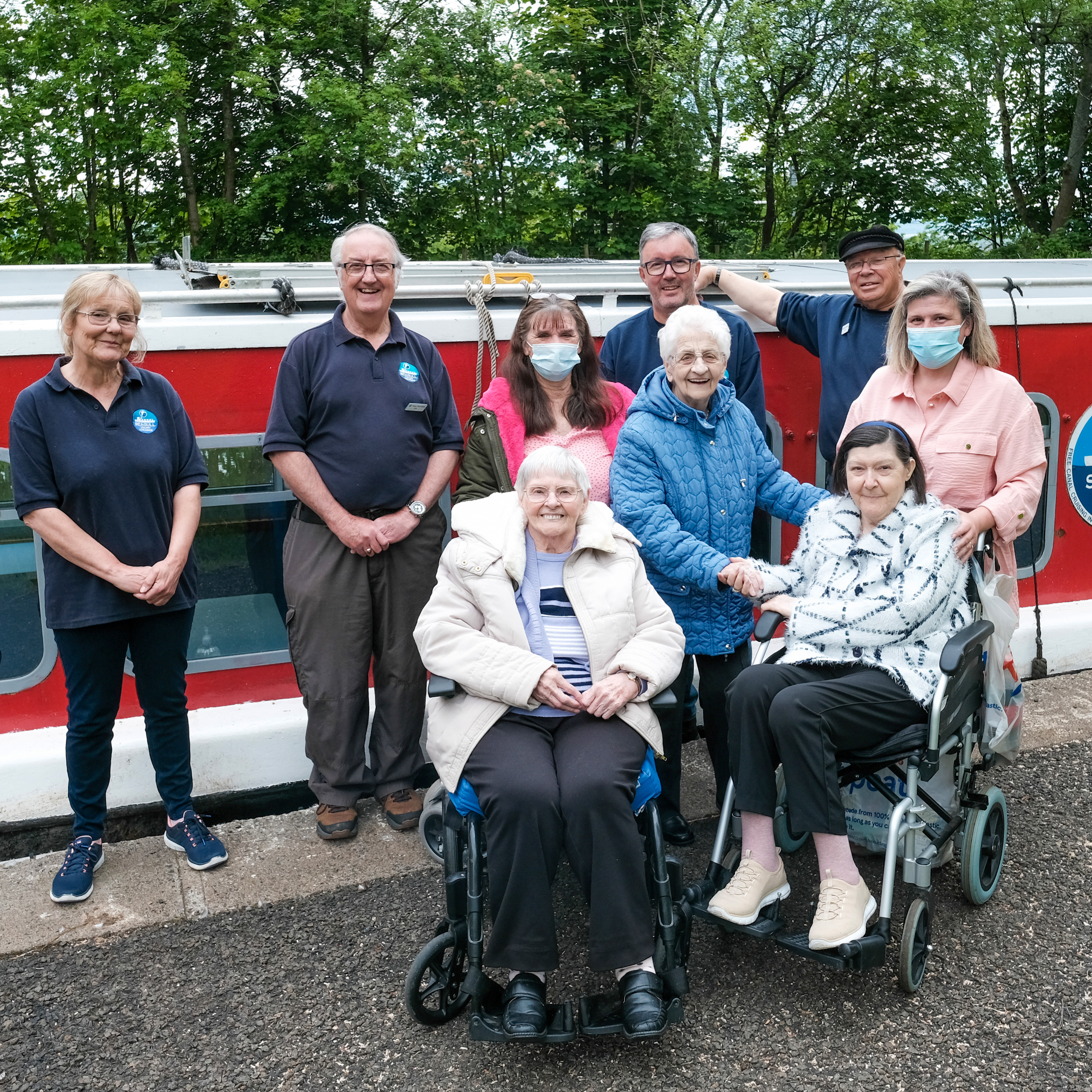 Wallside Grange residents Anne Mathy, Margaret Hastings, Ruby Johnstone join care staff Heather Scougall and Gillian Moore for a cruise on the local canal.